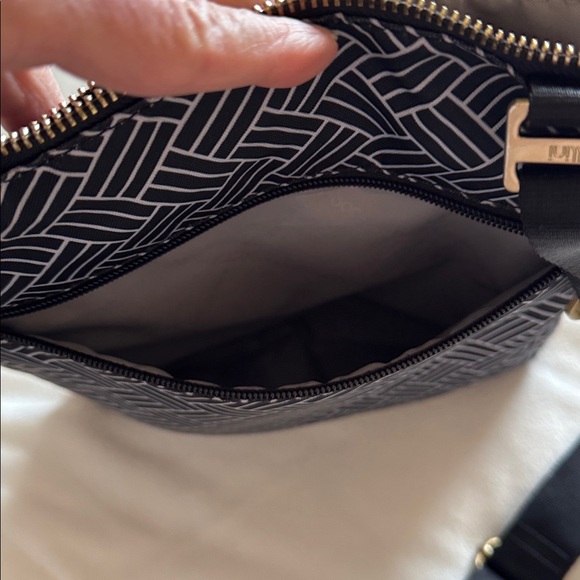 Baggallini crossbody bag - Picture 10 of 12